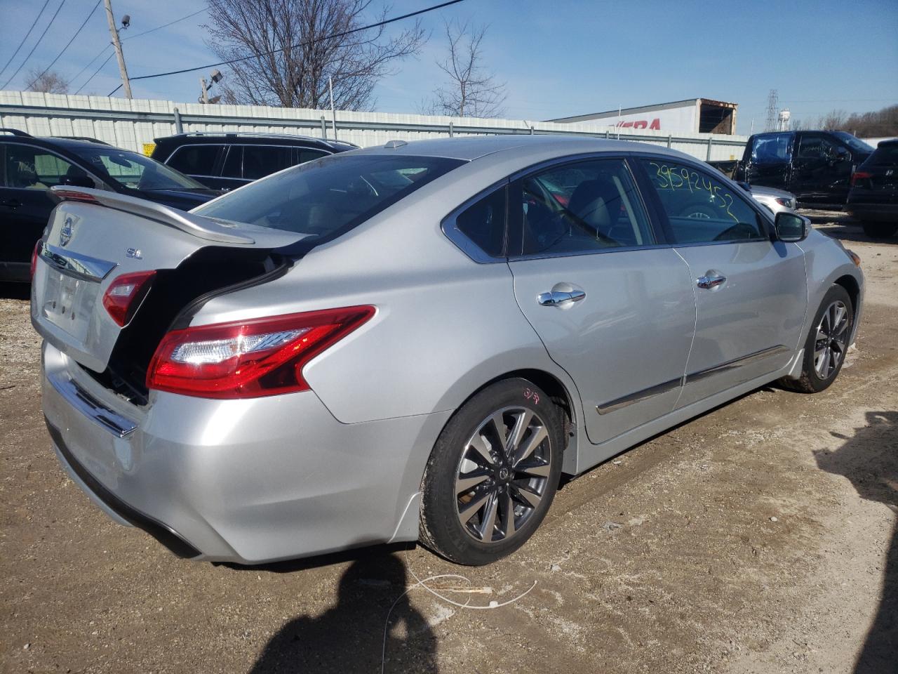 Photo 4 from auction – 2017 NISSAN ALTIMA 2.5 with VIN 1N4AL3AP7HC250148
