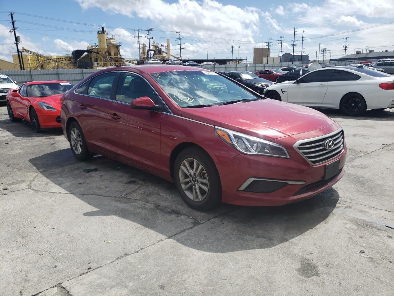 HYUNDAI SONATA SE 2016 with VIN 5NPE24AF8GH361824 - Photo from auction