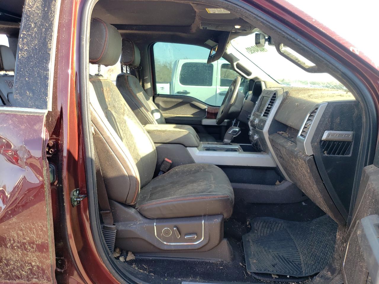 Photo 5 from auction – 2015 FORD F150 SUPER with VIN 1FTEW1EG0FFC93162