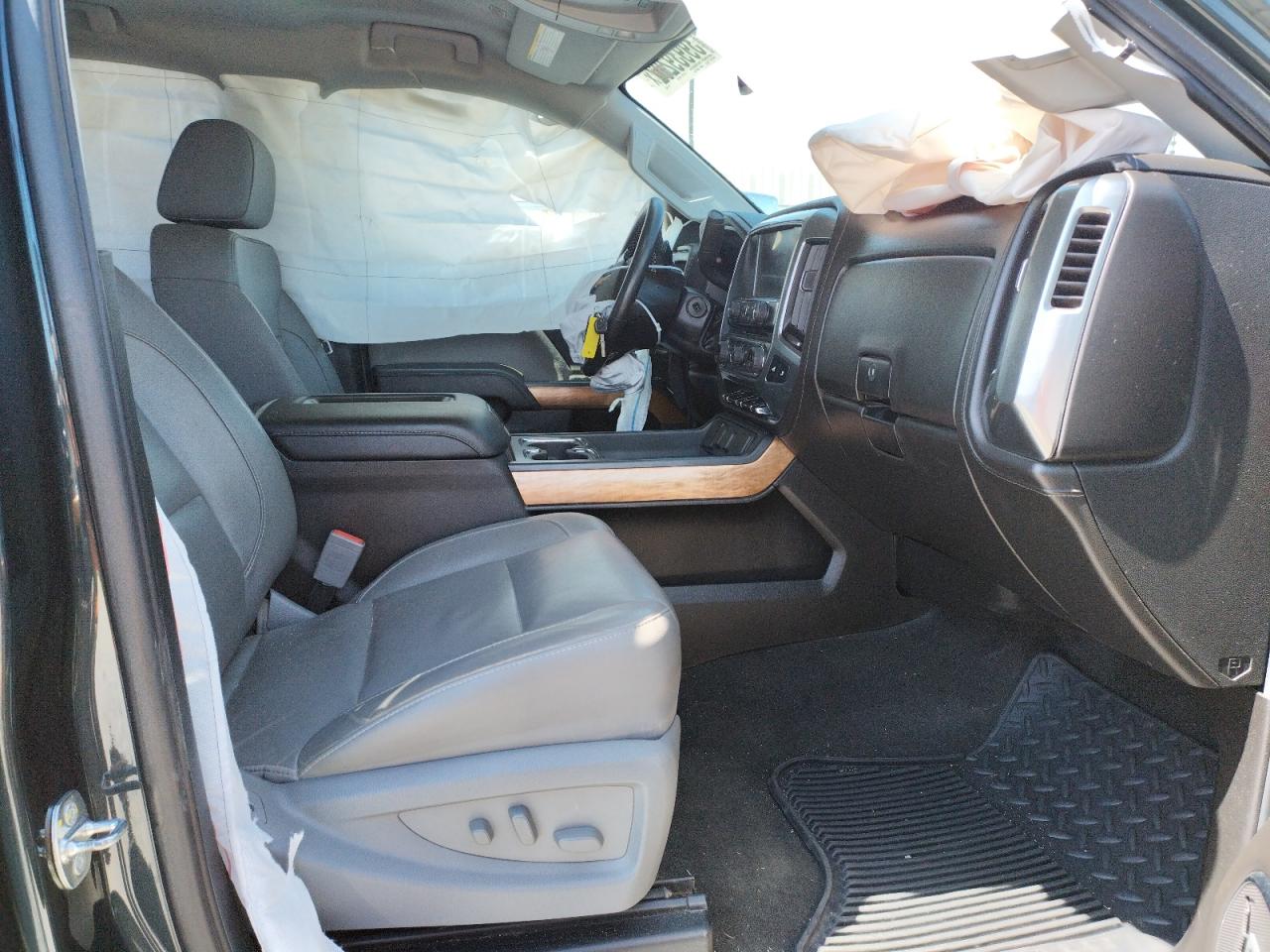 Photo 5 from auction – 2019 CHEVROLET SILVERADO with VIN 1GC1KTEY4KF106420