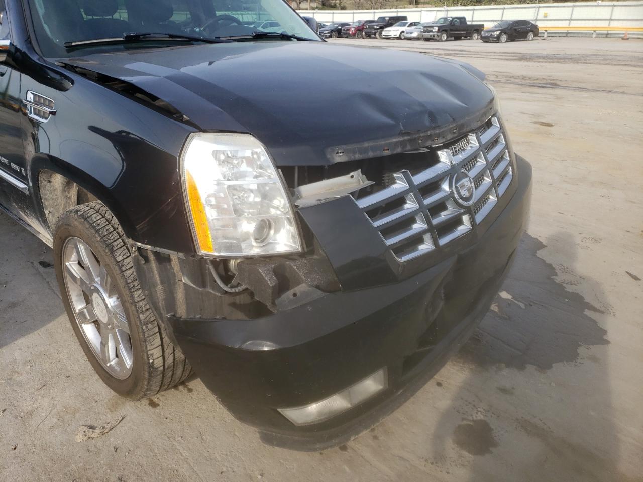Photo 9 from auction – 2007 CADILLAC ESCALADE E with VIN 1GYFK66867R305619