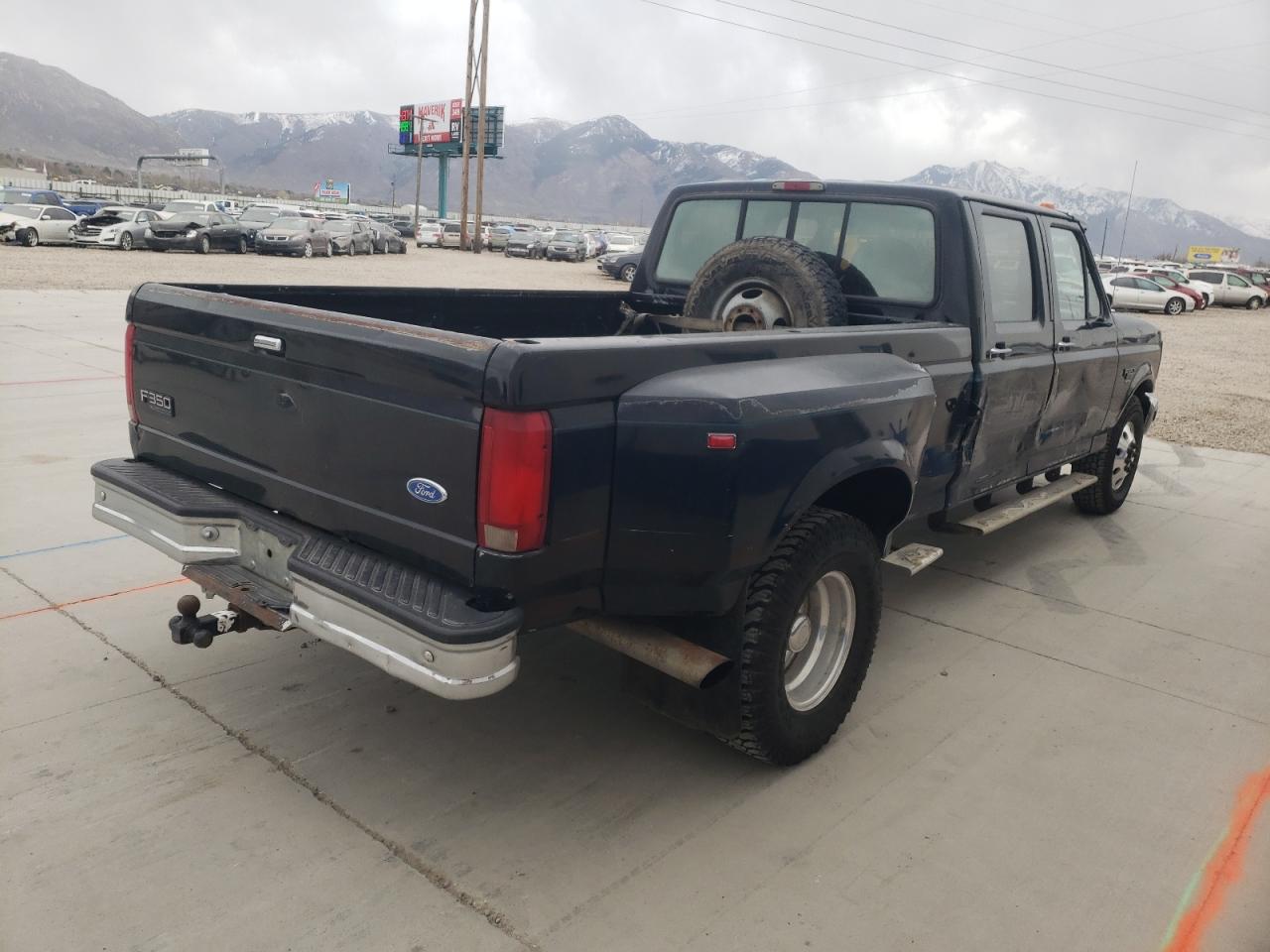 Photo 4 from auction – 1997 FORD F350 with VIN 1FTJW35F2VEC81200