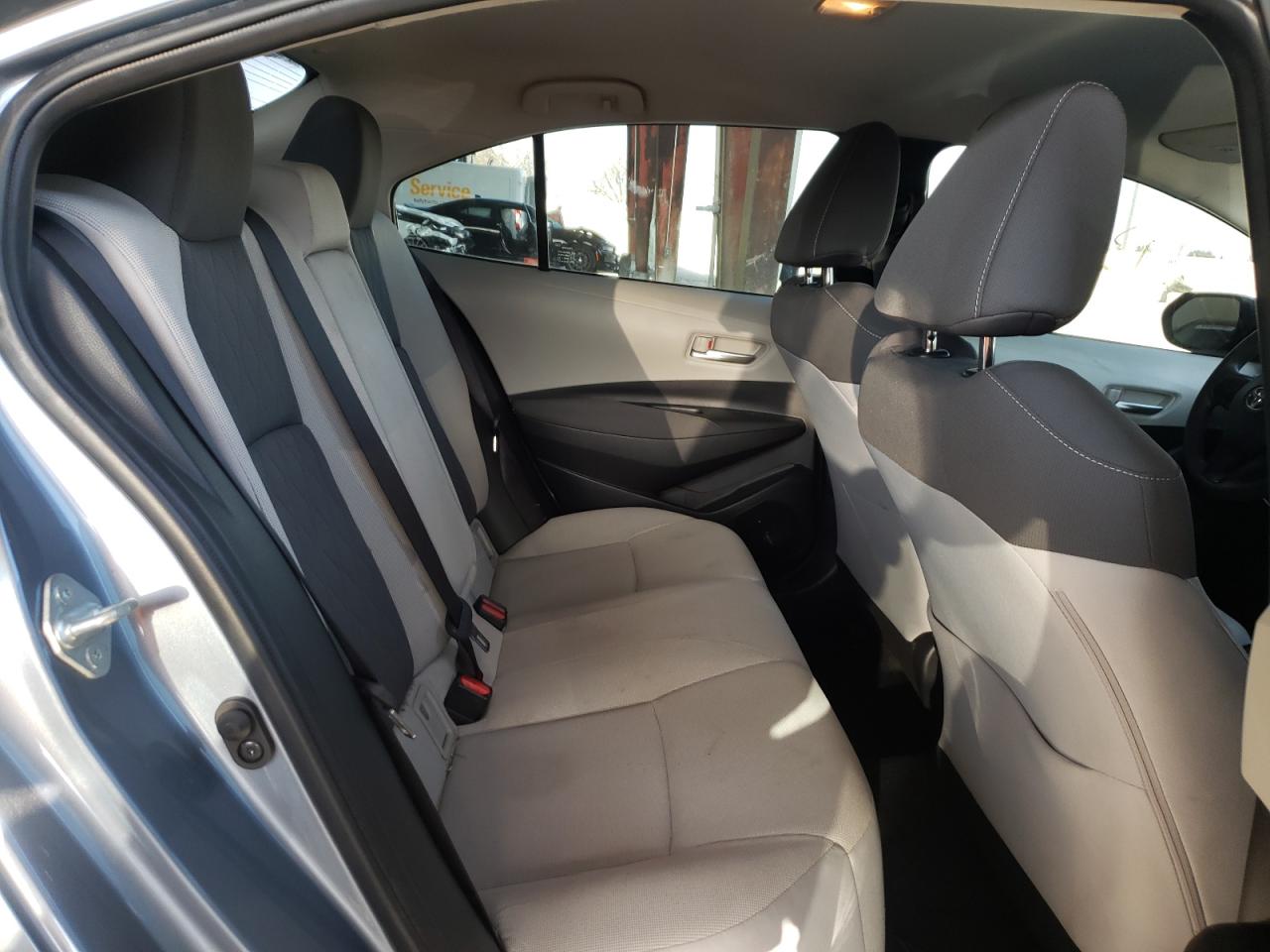 Photo 6 from auction – 2020 TOYOTA COROLLA LE with VIN JTDEPRAE8LJ113337