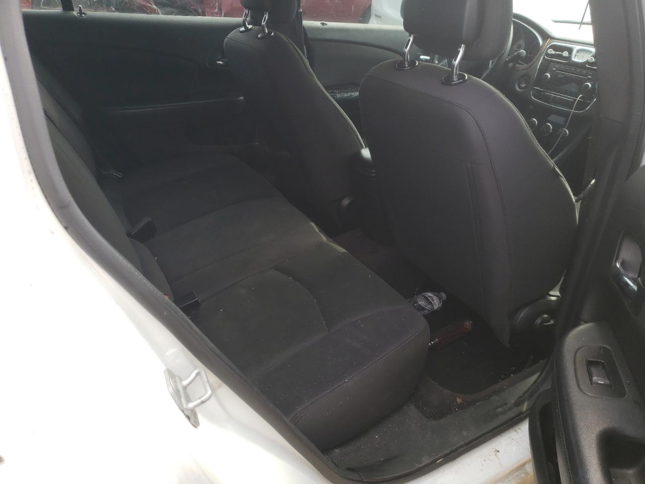 Photo 6 from auction – 2012 CHRYSLER 200 LX with VIN 1C3CCBAB9CN201827