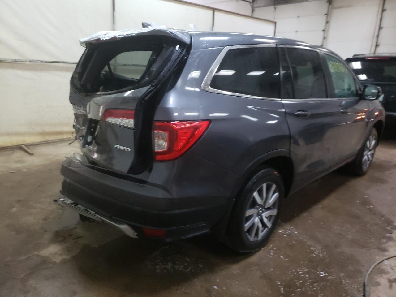 Photo 4 from auction – 2019 HONDA PILOT EXL with VIN 5FNYF6H53KB029775