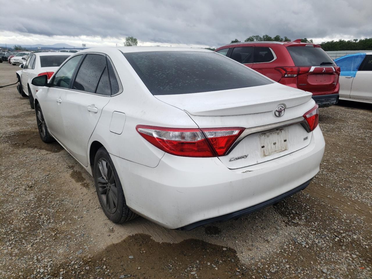 Photo 3 from auction – 2016 TOYOTA CAMRY LE with VIN 4T1BF1FK8GU217560