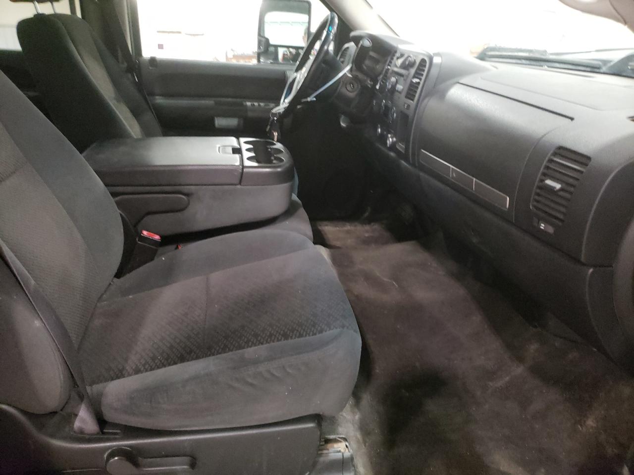 Photo 5 from auction – 2007 CHEVROLET SILVERADO with VIN 3GCEK13327G539155
