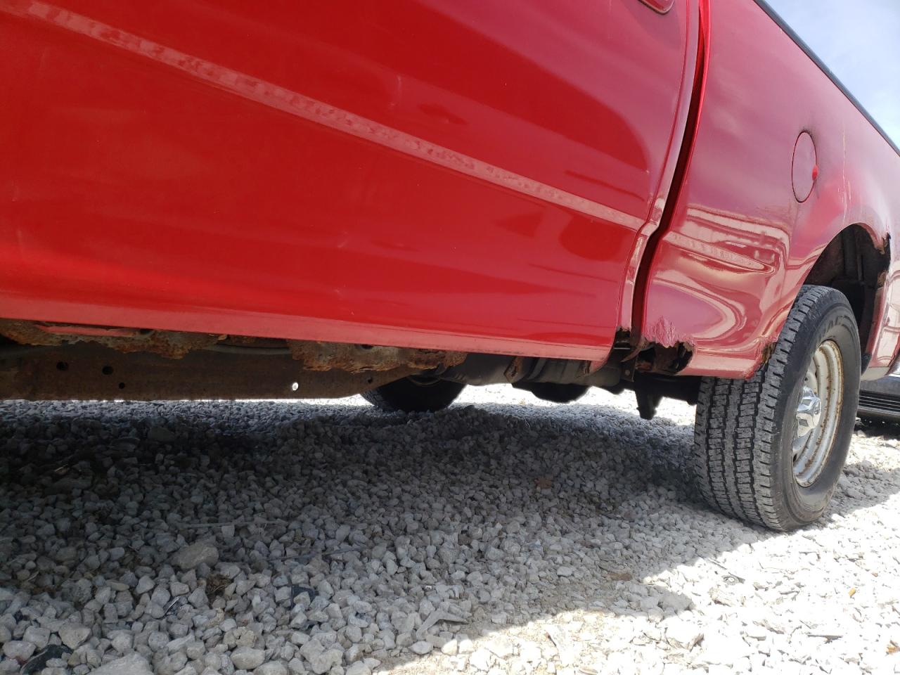Photo 9 from auction – 2003 FORD F150 with VIN 1FTRF17243NA82955