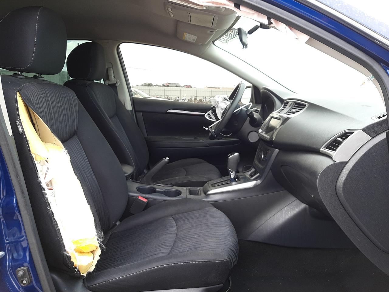 Photo 18 from auction – 2019 NISSAN SENTRA S with VIN 3N1AB7AP3KL605366