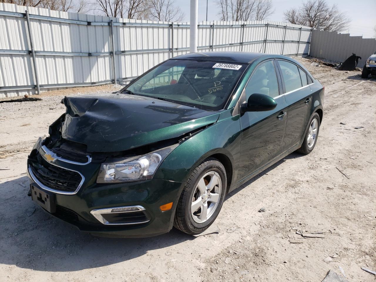 Photo 2 from auction – 2015 CHEVROLET CRUZE LT with VIN 1G1PC5SB3F7205600