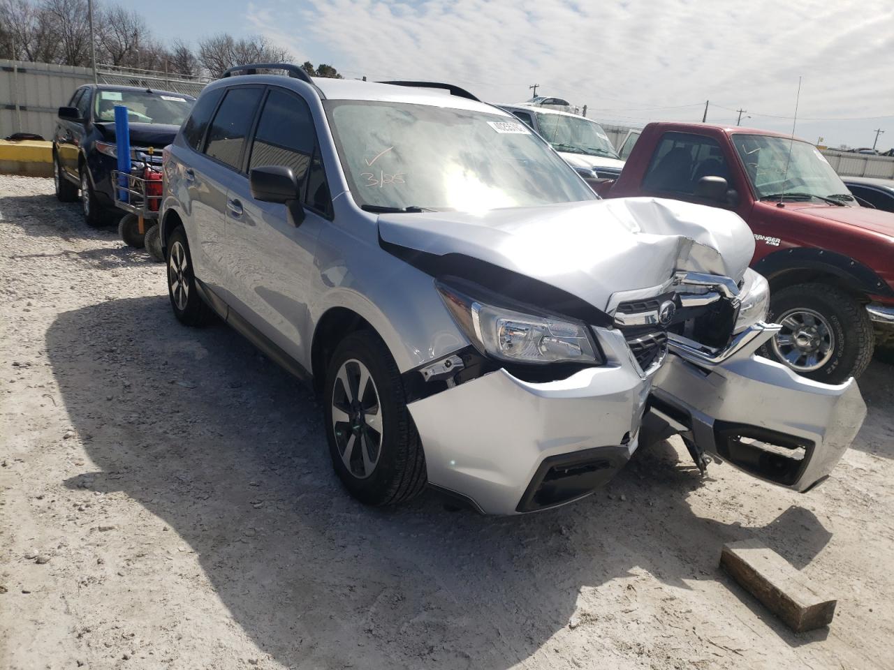 SUBARU FORESTER 2 2017 with VIN JF2SJABC5HH492428 - Photo from auction