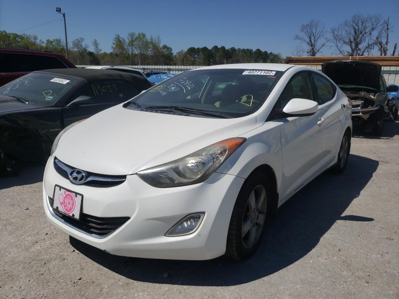 Photo 2 from auction – 2012 HYUNDAI ELANTRA GL with VIN 5NPDH4AE1CH149147