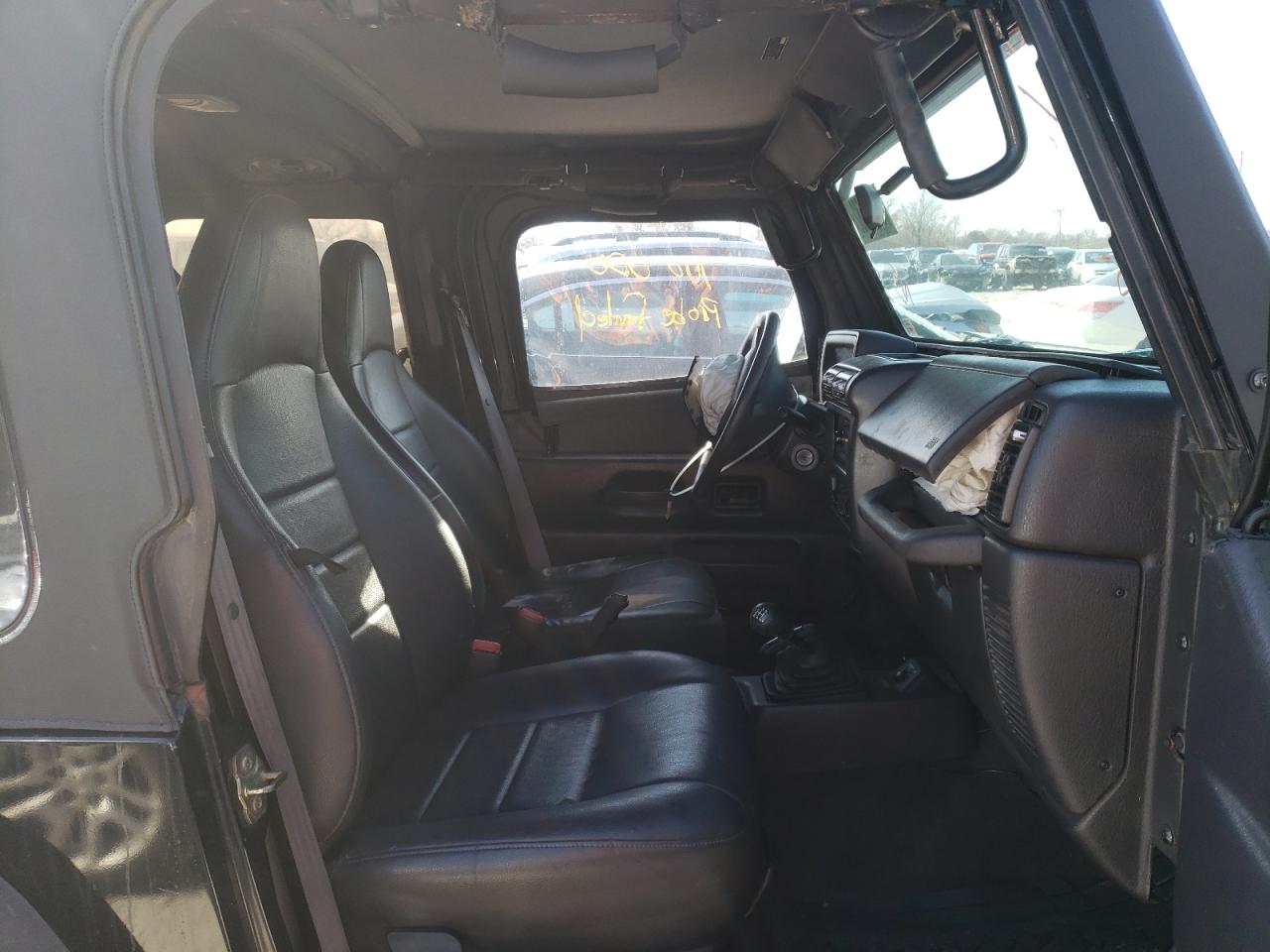 Photo 5 from auction – 2001 JEEP WRANGLER / with VIN 1J4FA49SX1P369292