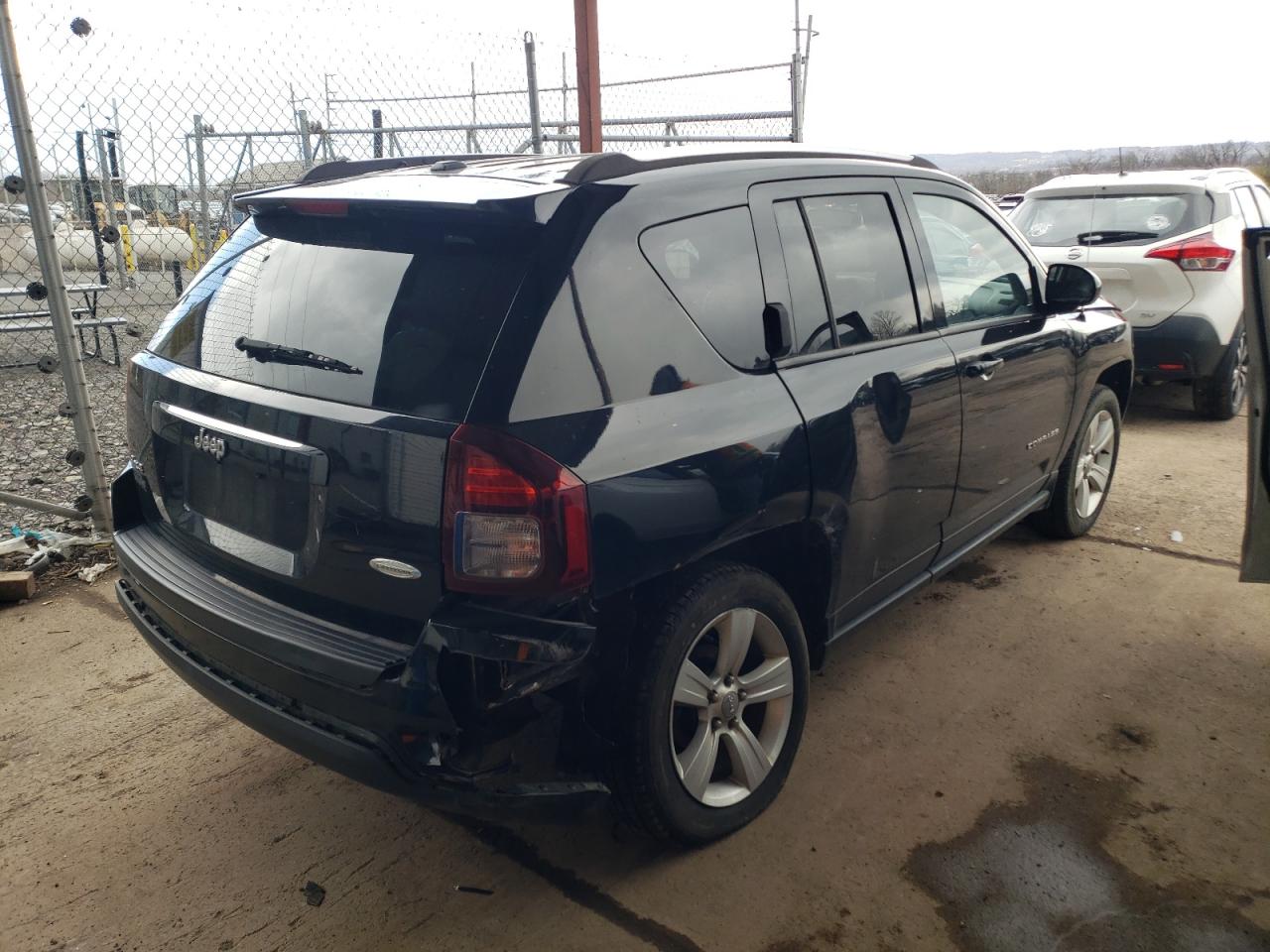 Photo 4 from auction – 2014 JEEP COMPASS LA with VIN 1C4NJDEB3ED546487