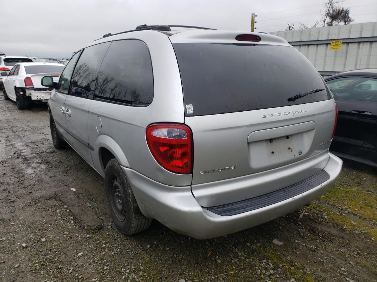 Photo 3 from auction – 2002 DODGE GRAND CARA with VIN 1B4GP44R32B505917