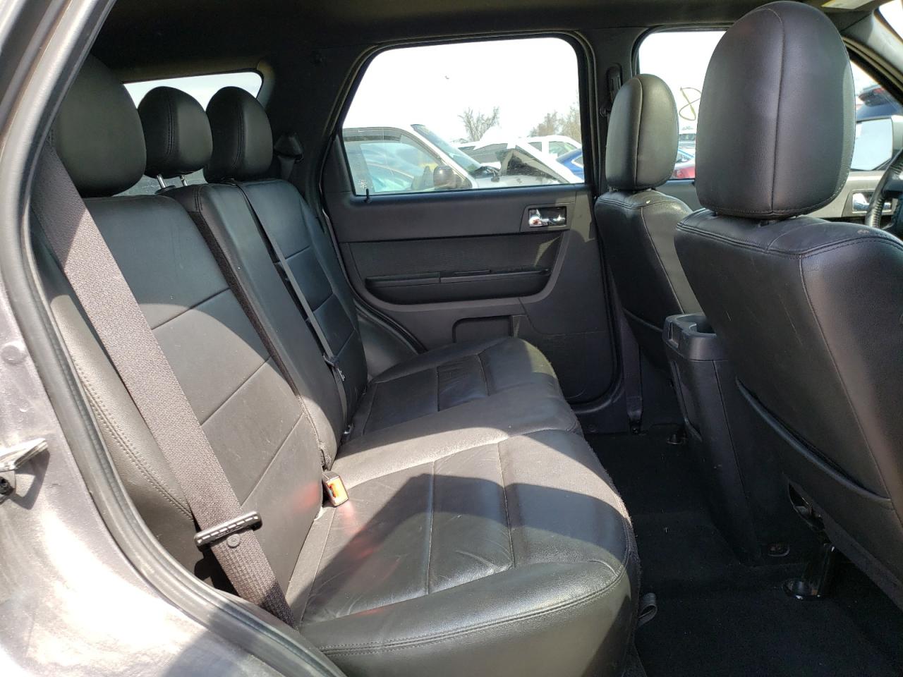 Zdjęcie 6 z aukcji – 2011 FORD ESCAPE LIM z VIN 1FMCU9EG0BKB24459