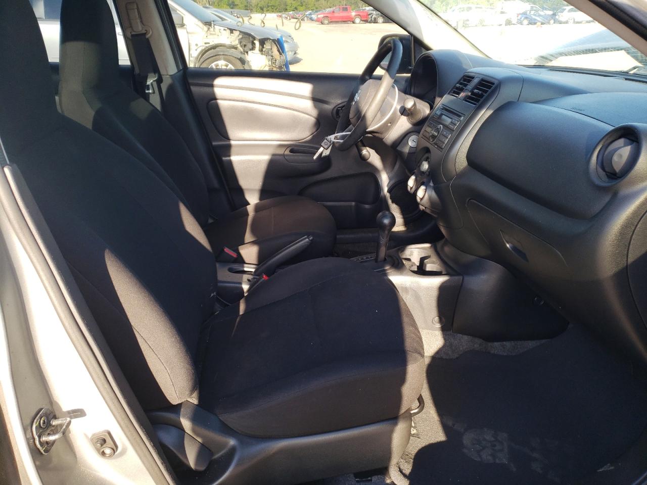 Photo 5 from auction – 2014 NISSAN VERSA S with VIN 3N1CN7AP0EL859511