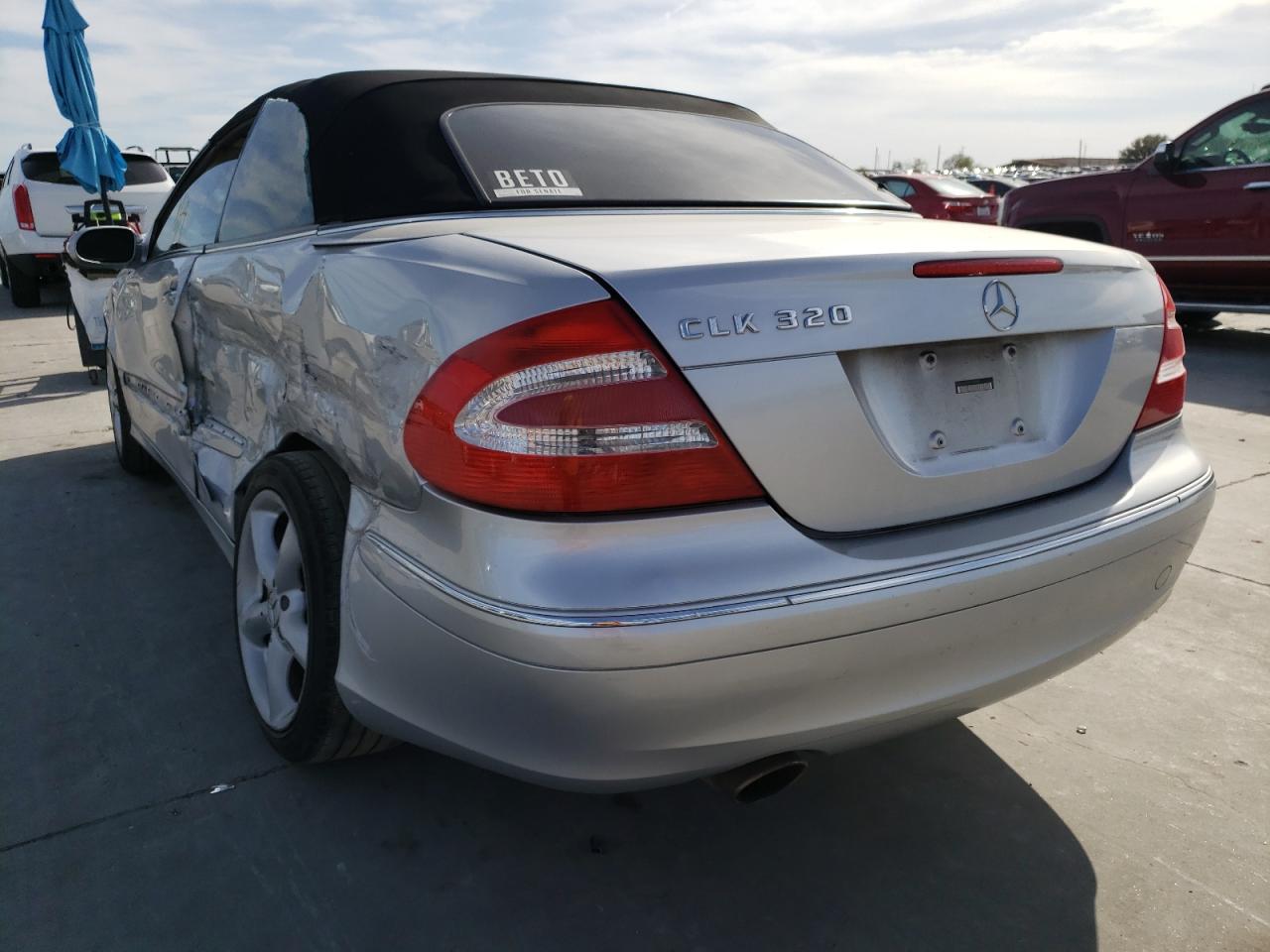 Photo 3 from auction – 2005 MERCEDES-BENZ CLK 320 with VIN WDBTK65J95F164846