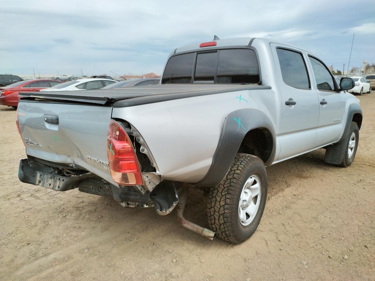 Photo 4 from auction – 2012 TOYOTA TACOMA DOU with VIN 3TMJU4GN2CM126380