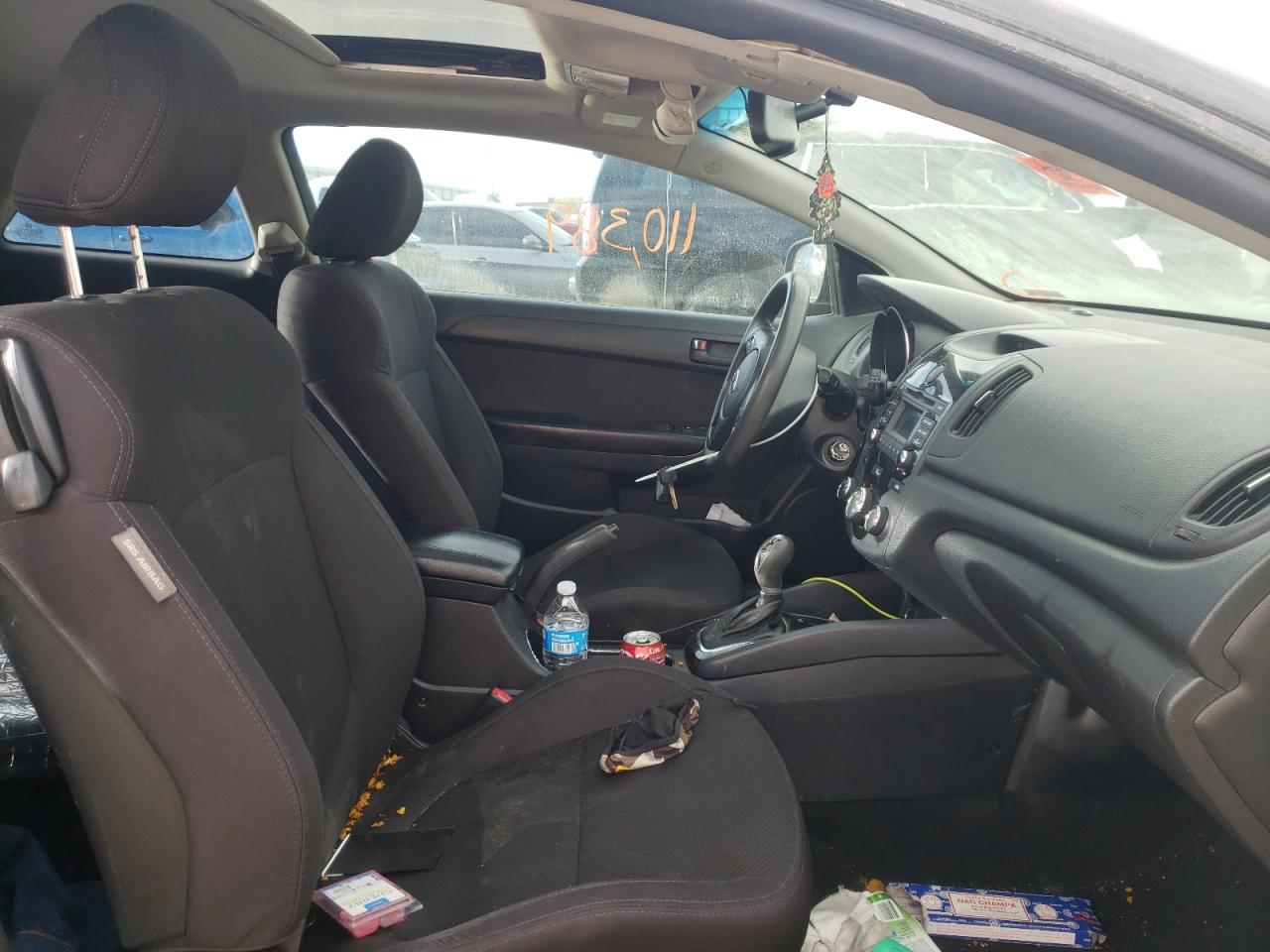 Photo 5 from auction – 2012 KIA FORTE EX with VIN KNAFU6A21C5637663