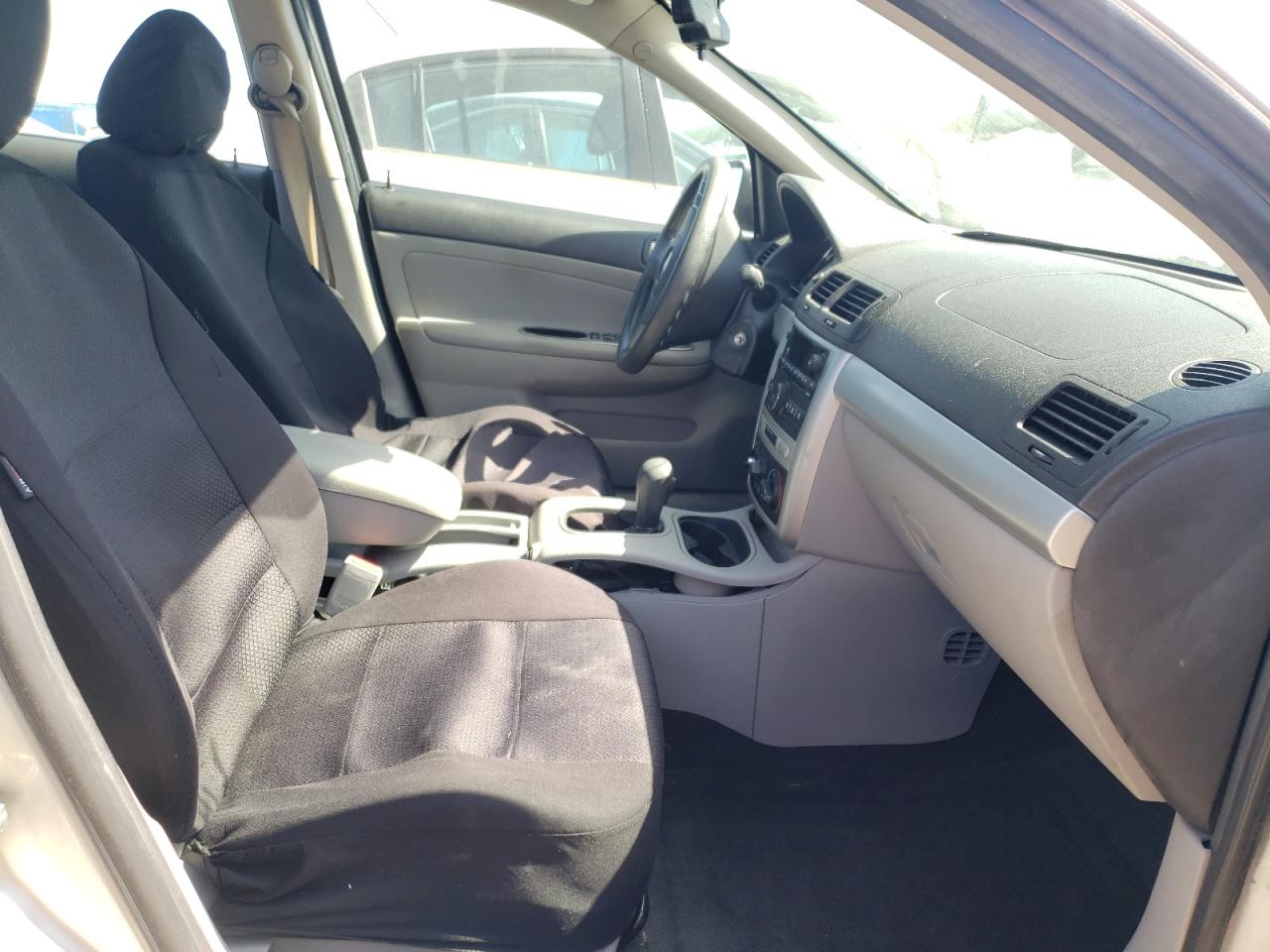 Photo 5 from auction – 2010 CHEVROLET COBALT 1LT with VIN 1G1AD5F59A7236432