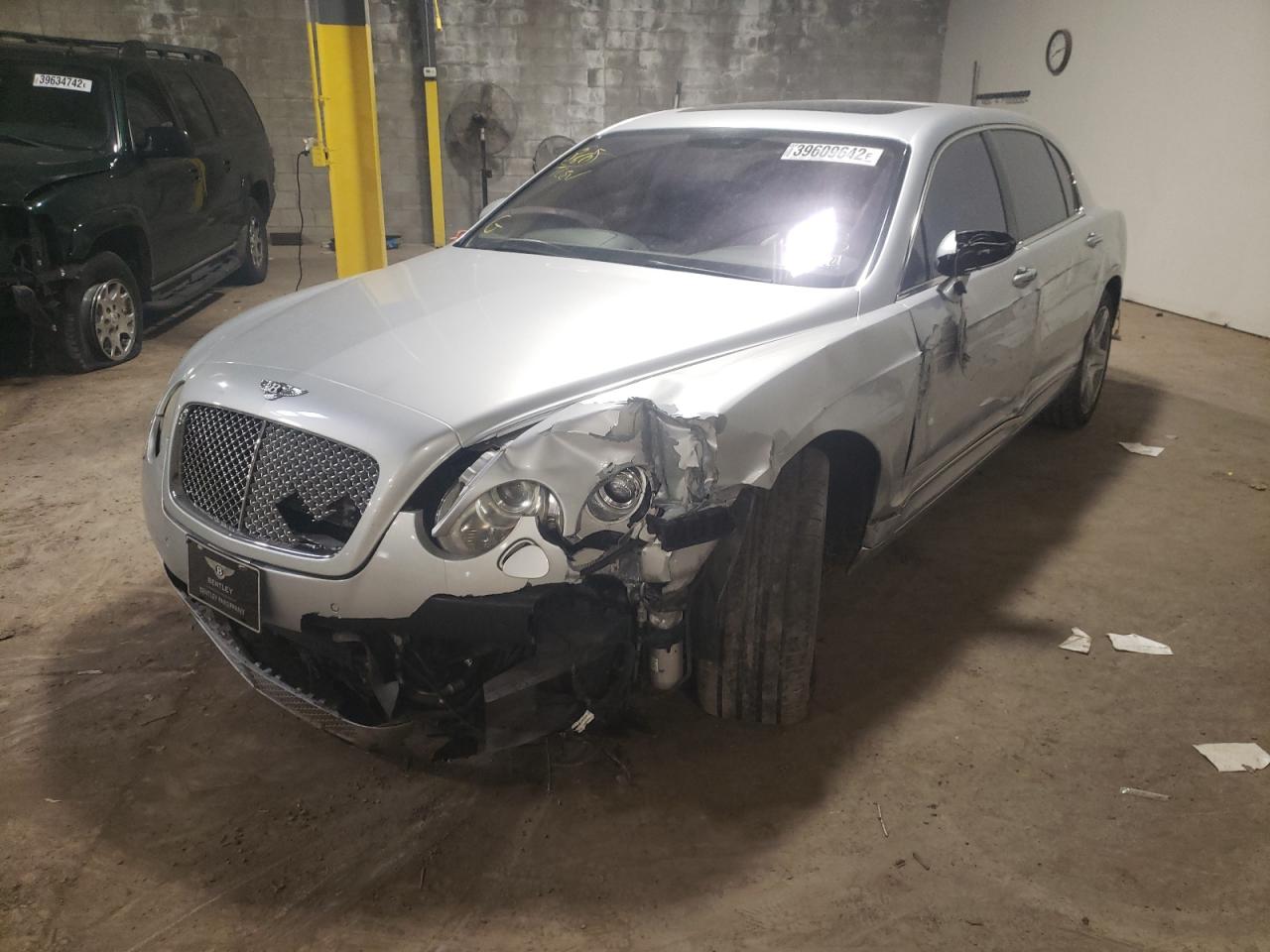 Photo 2 from auction – 2006 BENTLEY CONTINENTA with VIN SCBBR53W86C032247