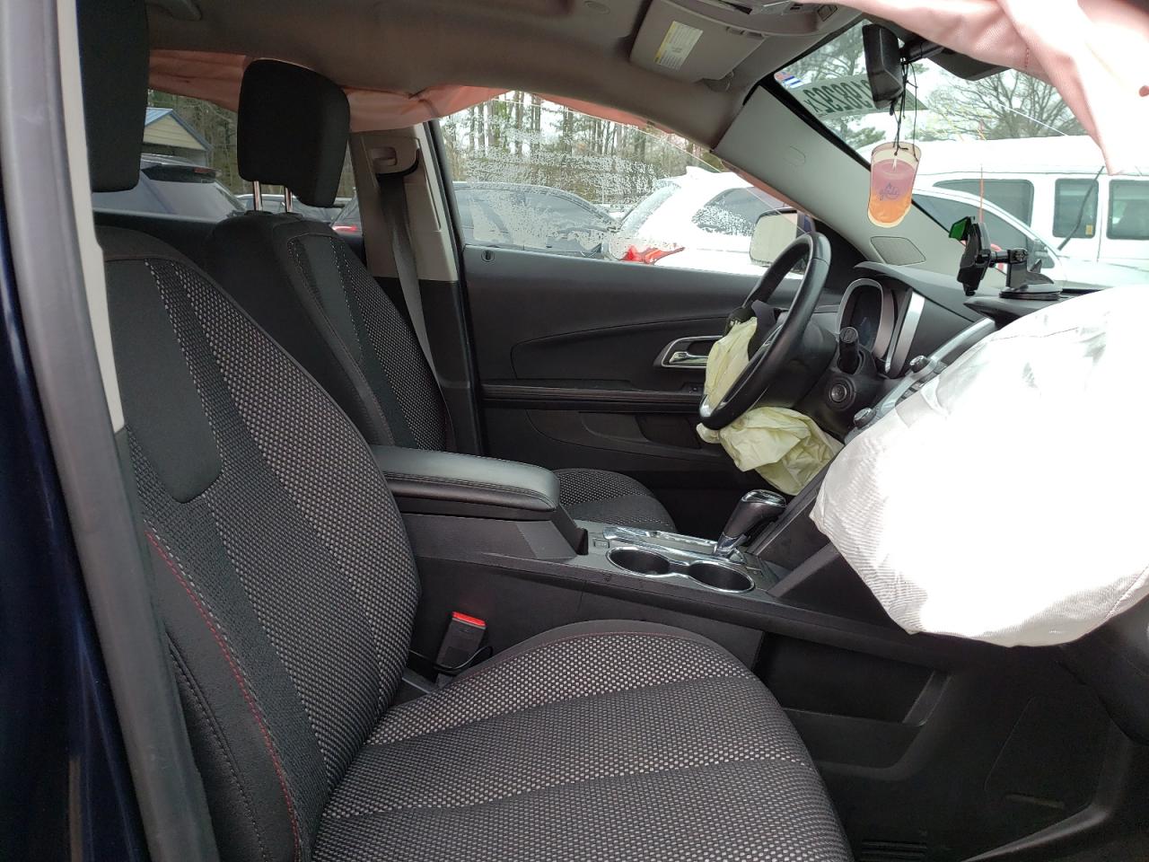Photo 5 from auction – 2016 CHEVROLET EQUINOX LT with VIN 2GNFLFEK5G6100599