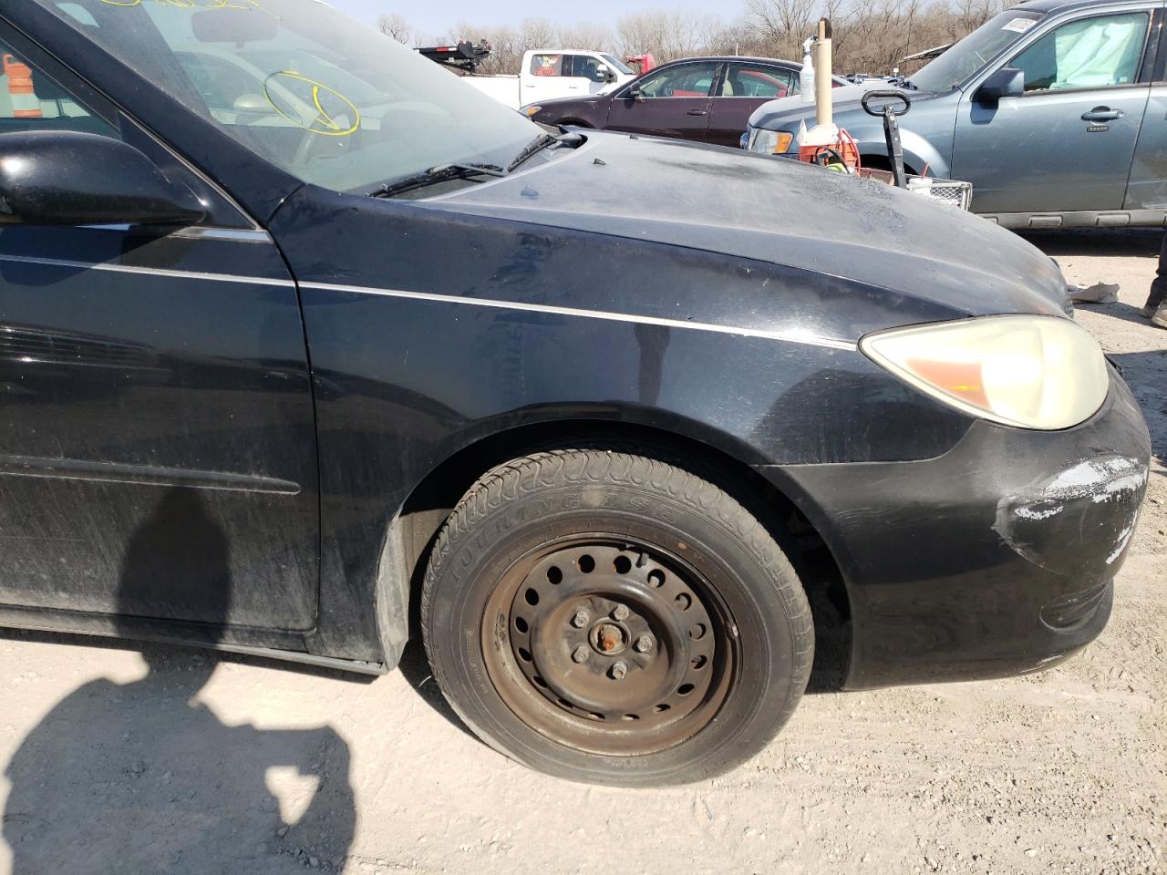 Photo 9 from auction – 2002 TOYOTA CAMRY LE with VIN 4T1BE32K62U096329