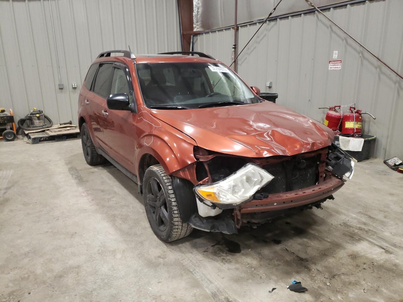 SUBARU FORESTER 2 2010 with VIN JF2SH6CC1AH773624 - Photo from auction