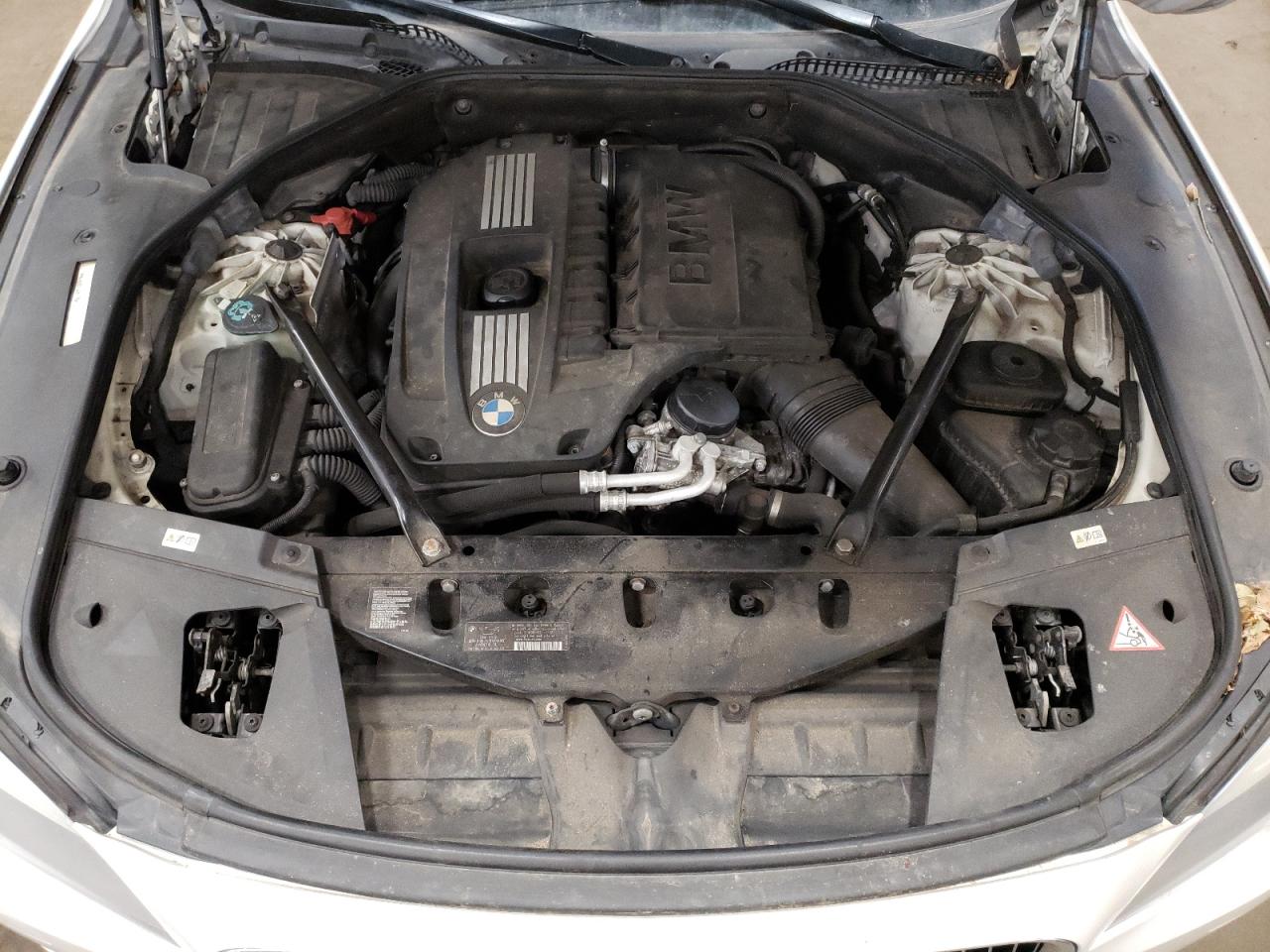 Photo 7 from auction – 2012 BMW 740 I with VIN WBAKA4C52CC613595