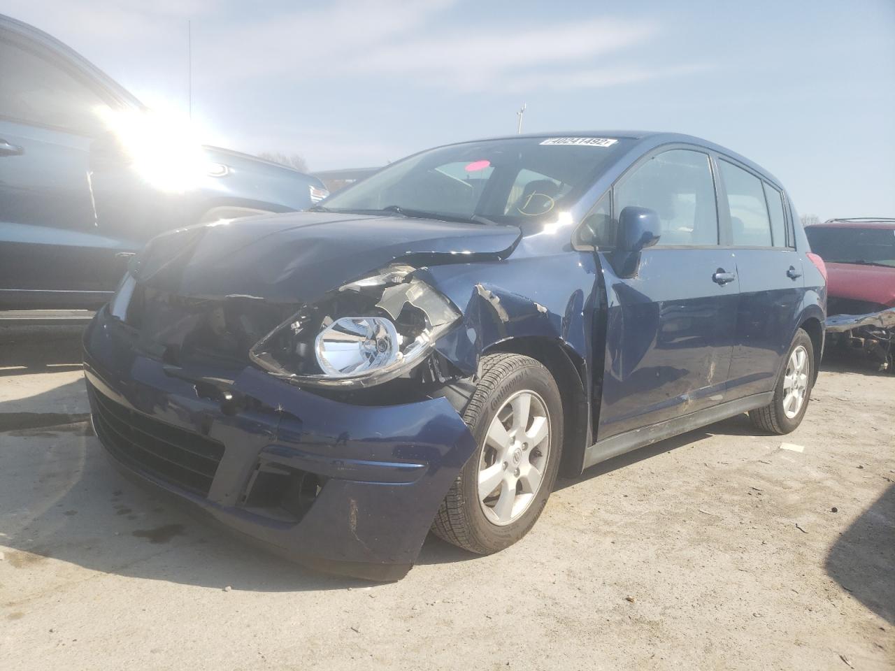 Photo 2 from auction – 2007 NISSAN VERSA S with VIN 3N1BC13E67L456663