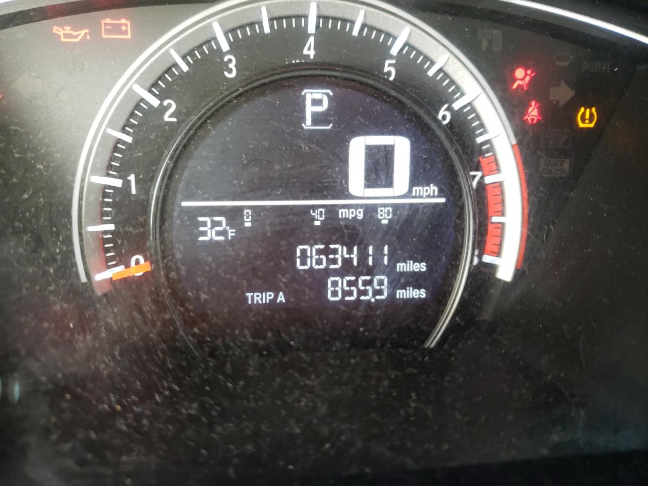 Photo 8 from auction – 2016 HONDA CIVIC LX with VIN 2HGFC2F52GH557810