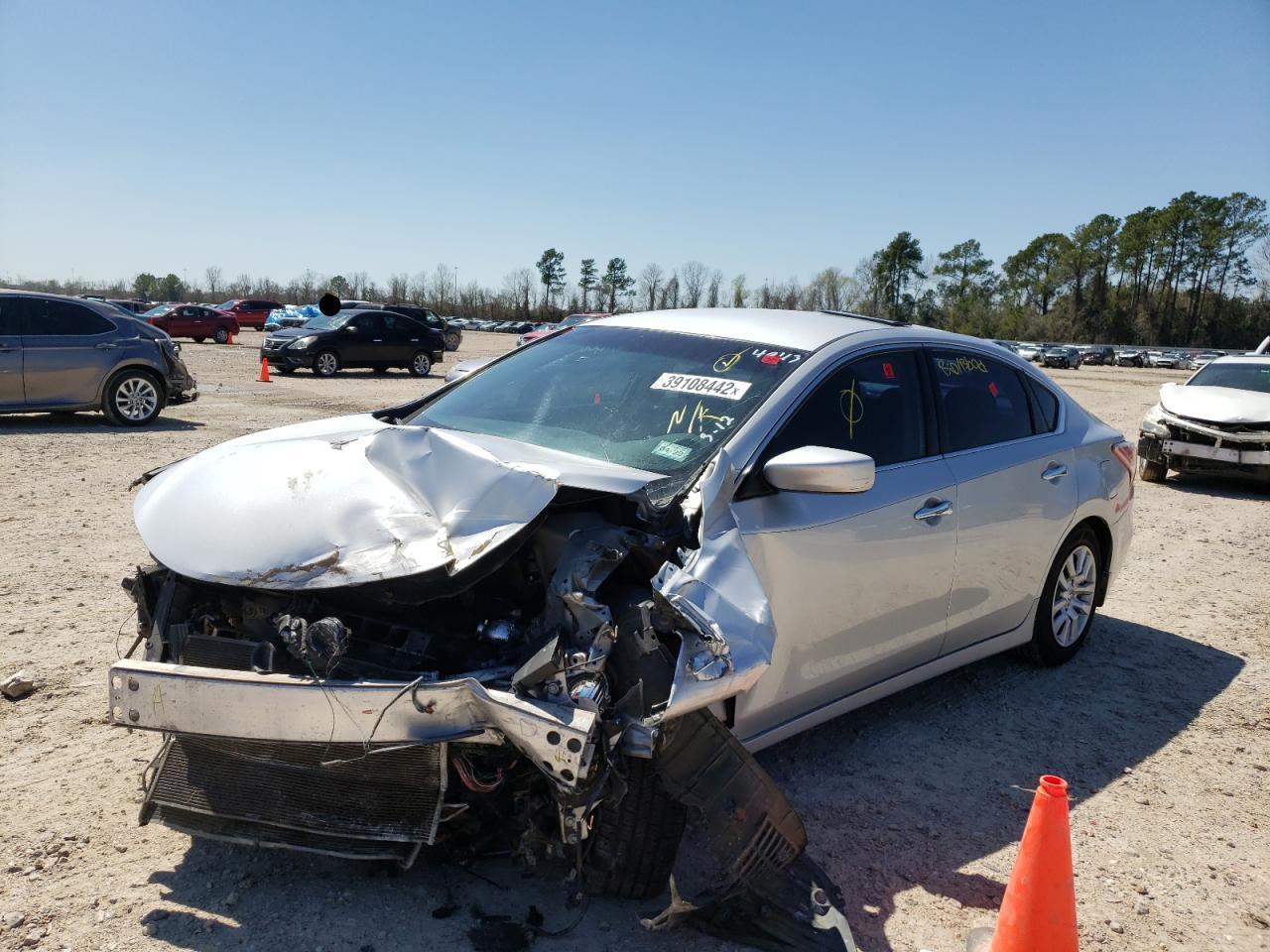 Photo 2 from auction – 2015 NISSAN ALTIMA 2.5 with VIN 1N4AL3AP5FN314043