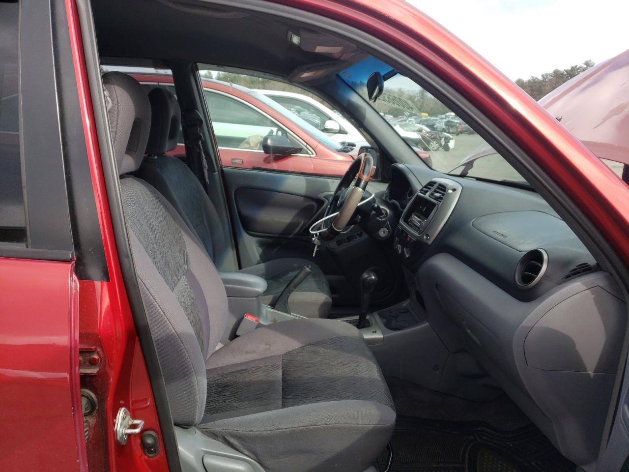 Photo 5 from auction – 2002 TOYOTA RAV4 with VIN JTEGH20V620079428
