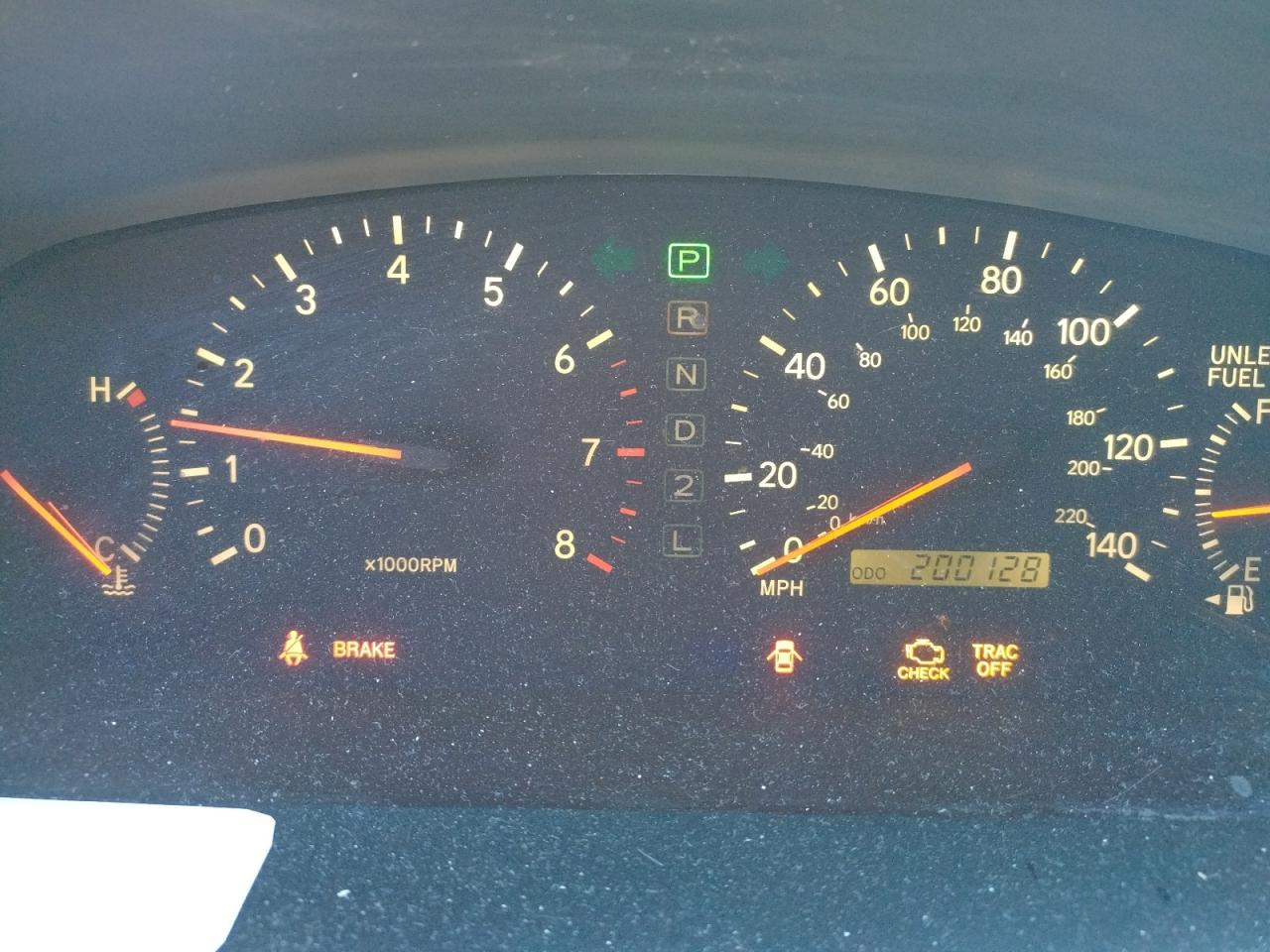 Photo 8 from auction – 2000 LEXUS ES 300 with VIN JT8BF28G7Y5091589