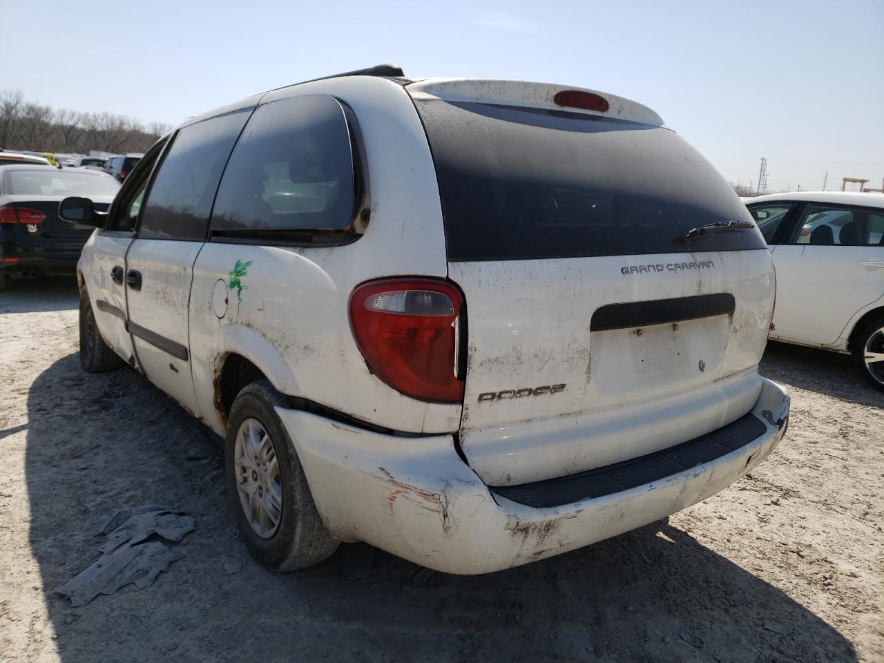 Photo 3 from auction – 2005 DODGE CARAVAN with VIN 1D4GP24R65B273750