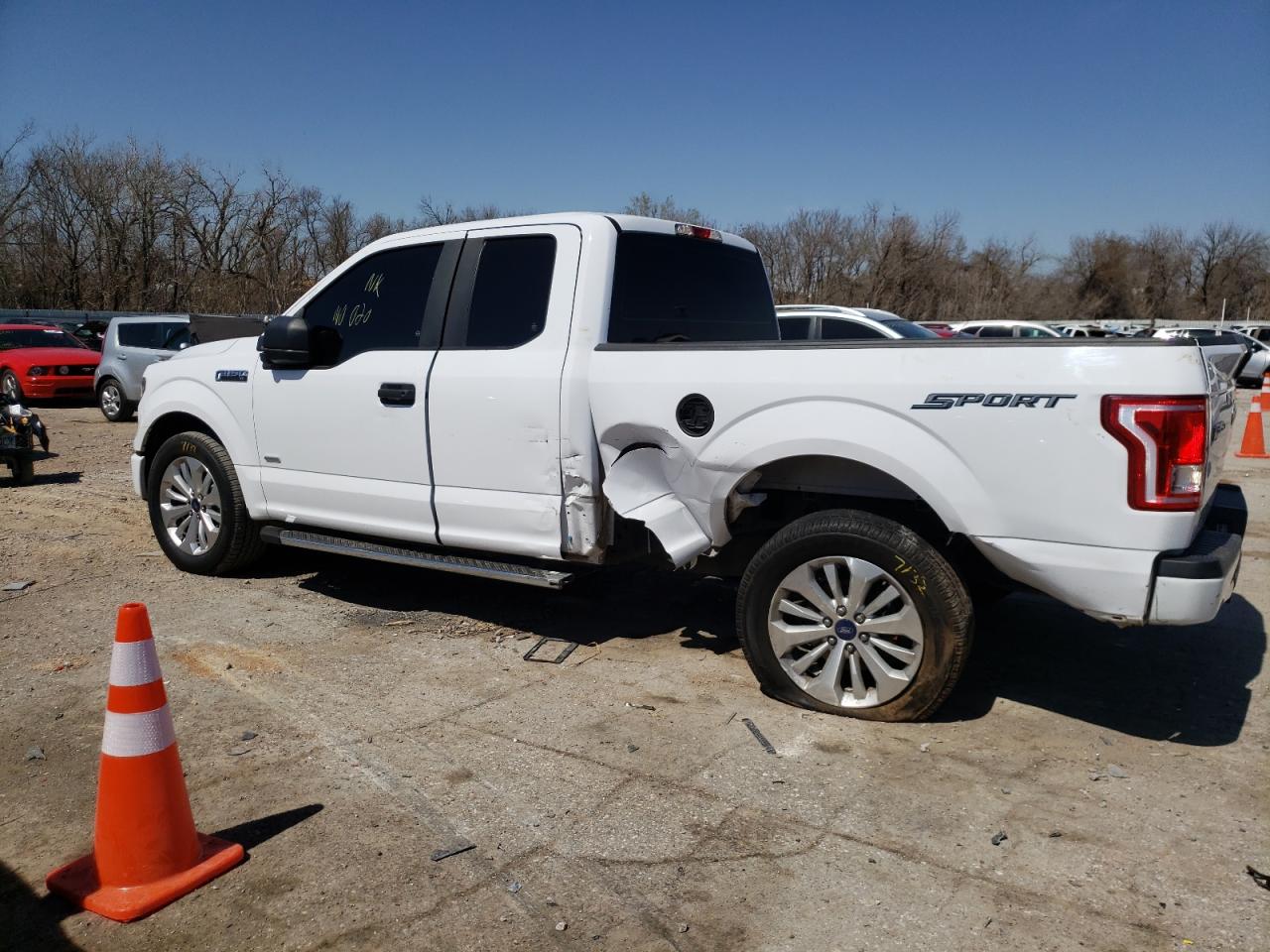 Photo 9 from auction – 2016 FORD F150 SUPER with VIN 1FTEX1CPXGKF96989