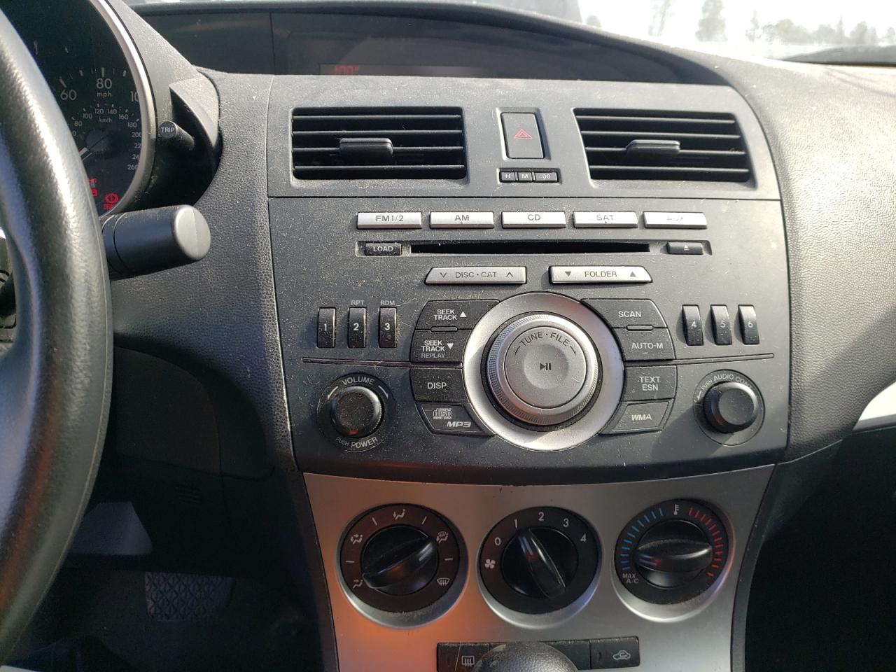 Фото 9 с аукциона – 2011 MAZDA 3 I с VIN JM1BL1VG7B1414949