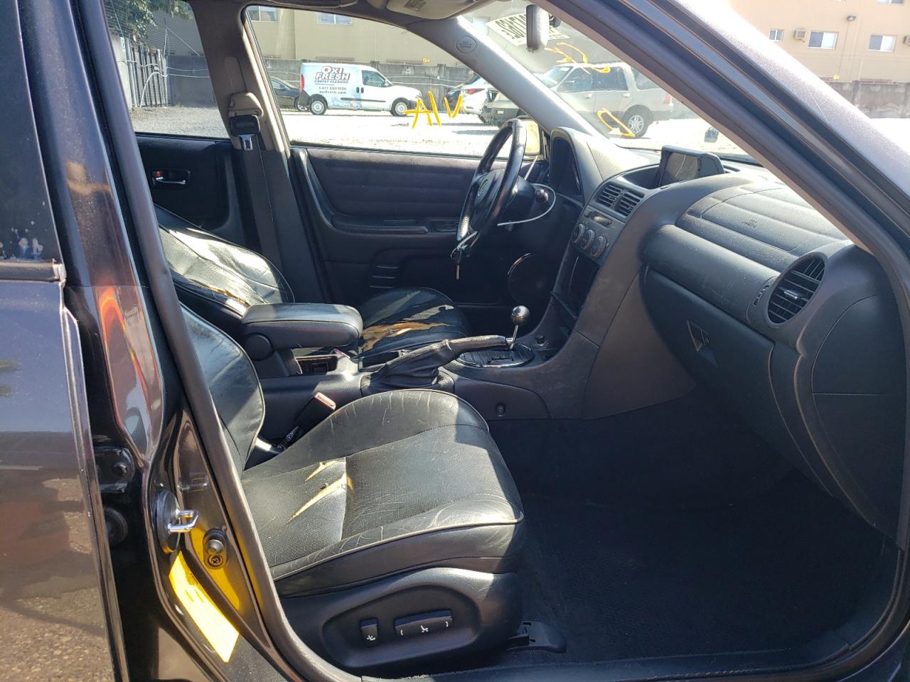 Photo 5 from auction – 2003 LEXUS IS 300 with VIN JTHBD192730072551
