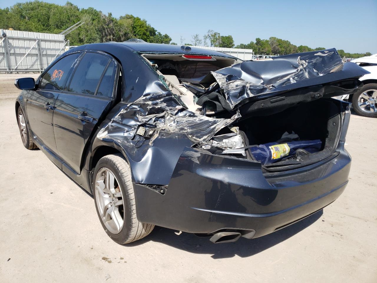 Photo 3 from auction – 2007 ACURA TL with VIN 19UUA66267A023251