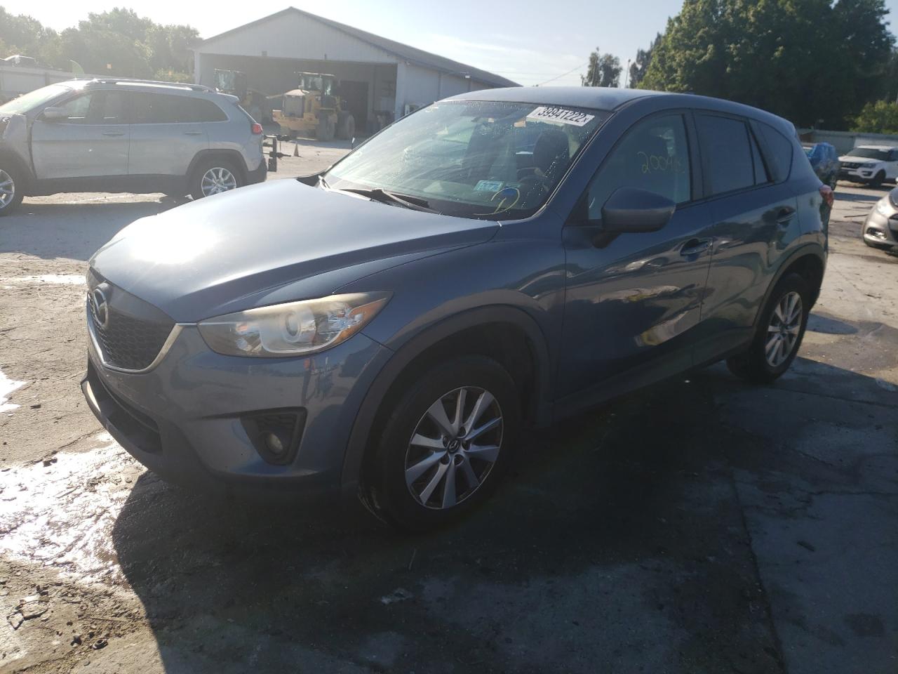 Photo 2 from auction – 2015 MAZDA CX-5 TOURI with VIN JM3KE4CY8F0432578