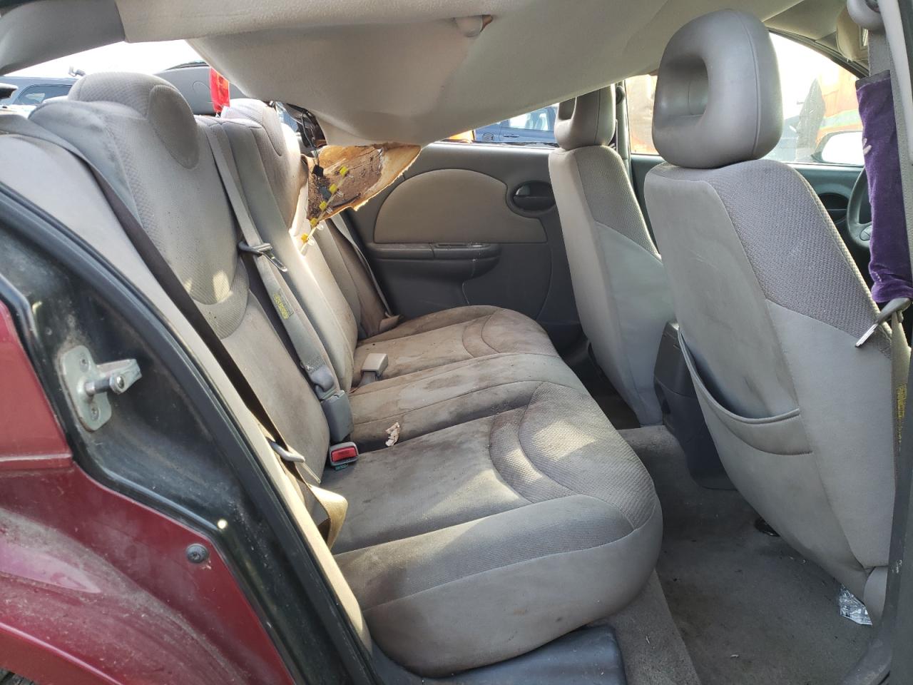 Photo 6 from auction – 2004 SATURN ION LEVEL with VIN 1G8AJ52F94Z126921
