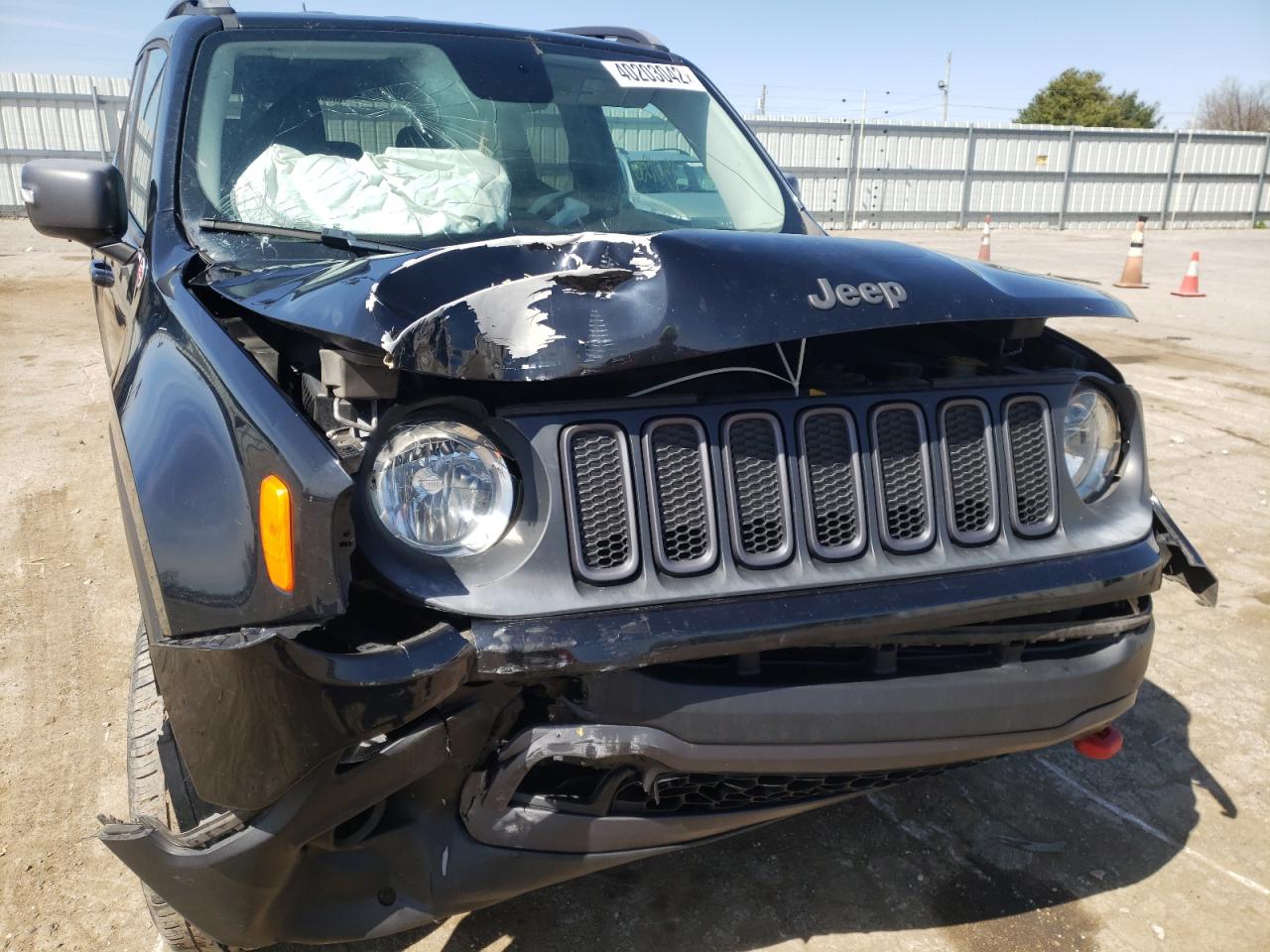 Photo 9 from auction – 2015 JEEP RENEGADE T with VIN ZACCJBCT0FPC20429