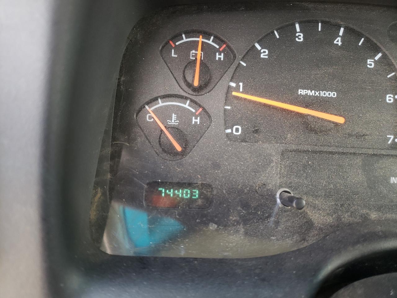 Photo 8 from auction – 2001 DODGE DAKOTA with VIN 1B7GL22X81S334777