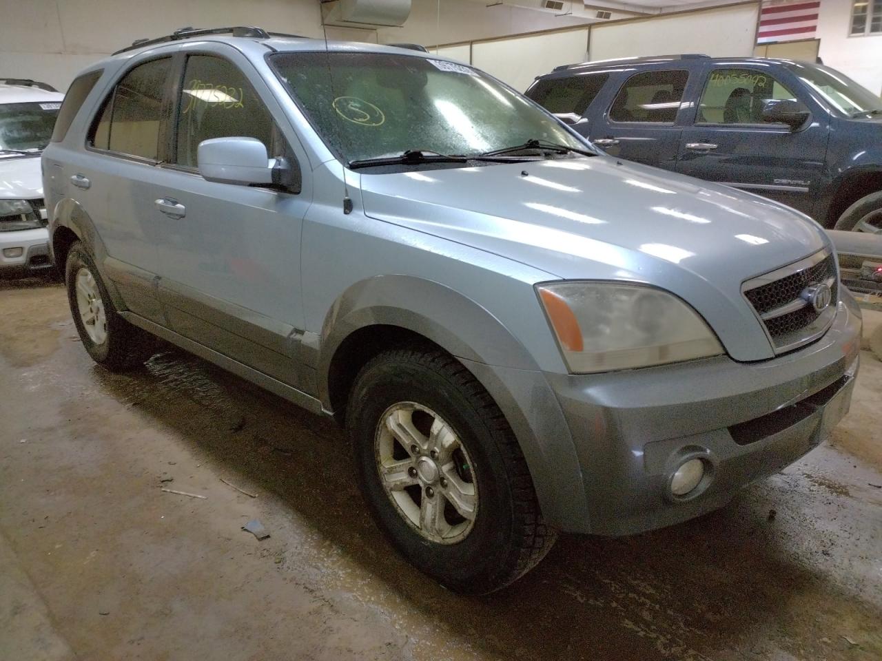 KIA SORENTO EX 2006 with VIN KNDJC733465524953 - Photo from auction