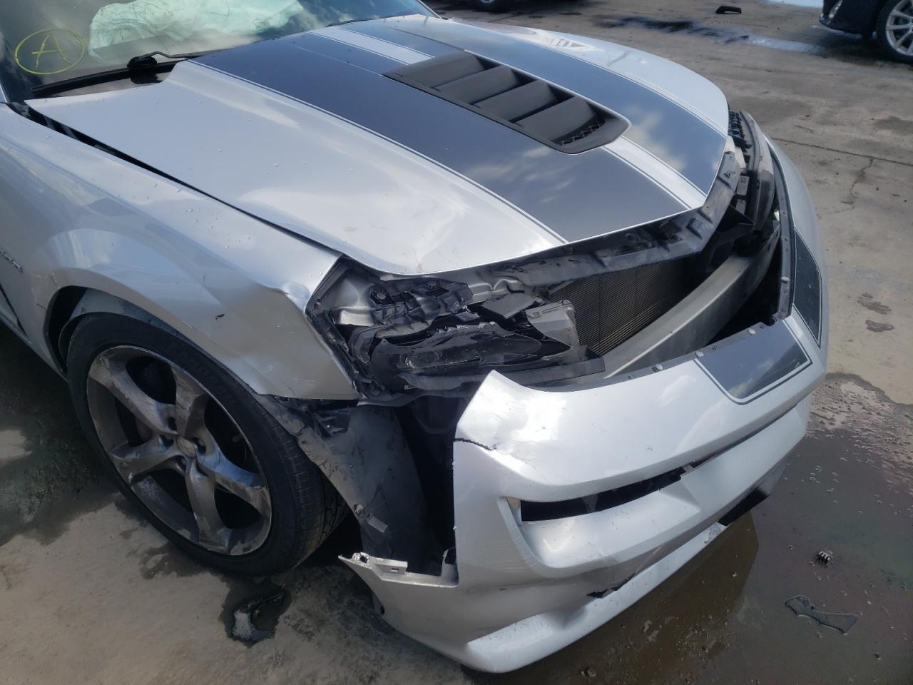 Photo 9 from auction – 2014 CHEVROLET CAMARO SS with VIN 2G1FS1EW0E9261027