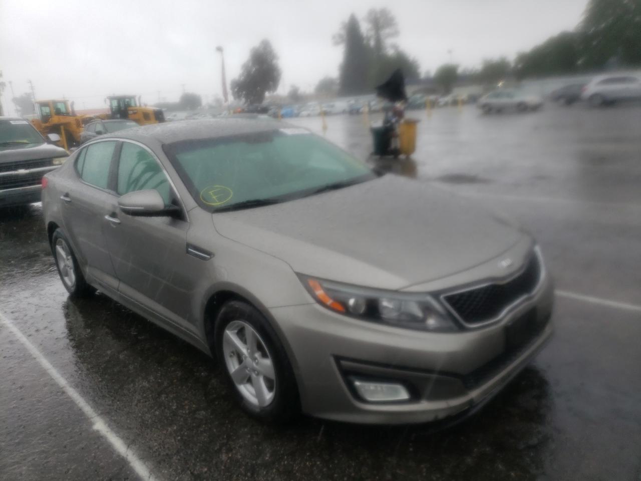 KIA OPTIMA LX 2014 with VIN 5XXGM4A73EG308761 - Photo from auction
