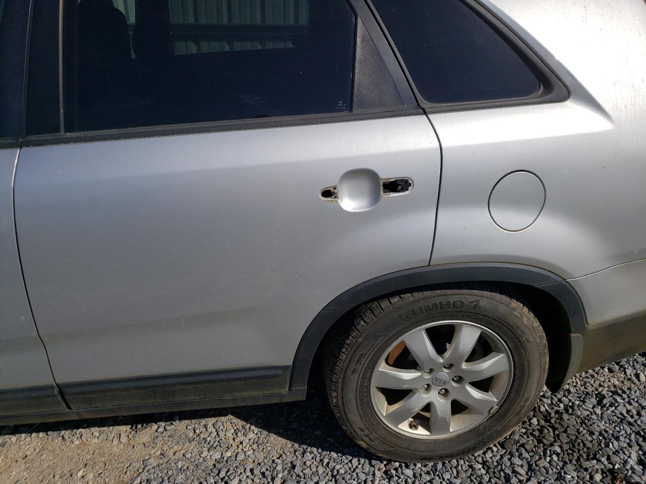 Photo 10 from auction – 2012 KIA SORENTO BA with VIN 5XYKTCA68CG230548