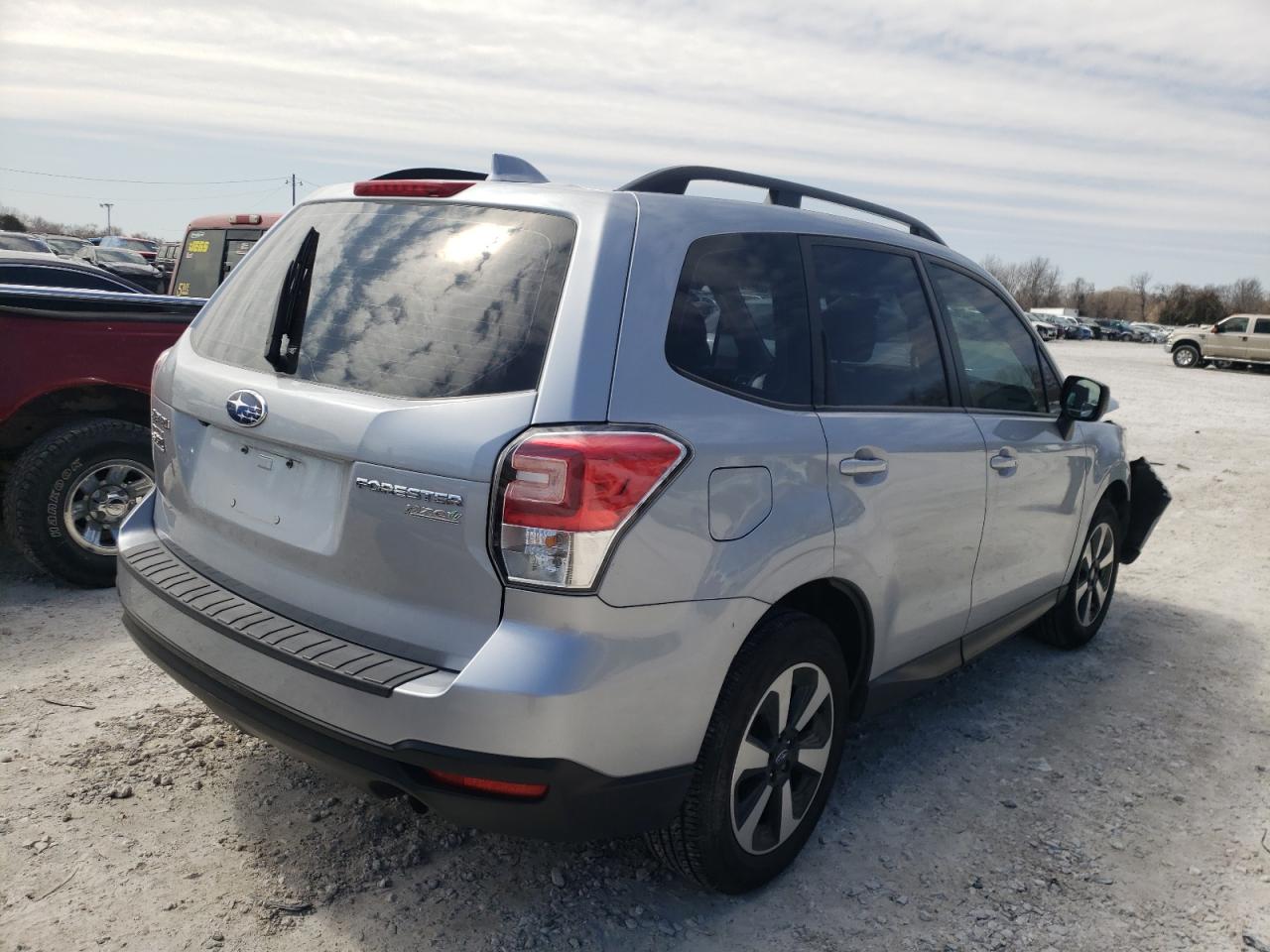 Zdjęcie 4 z aukcji – 2017 SUBARU FORESTER 2 z VIN JF2SJABC5HH492428