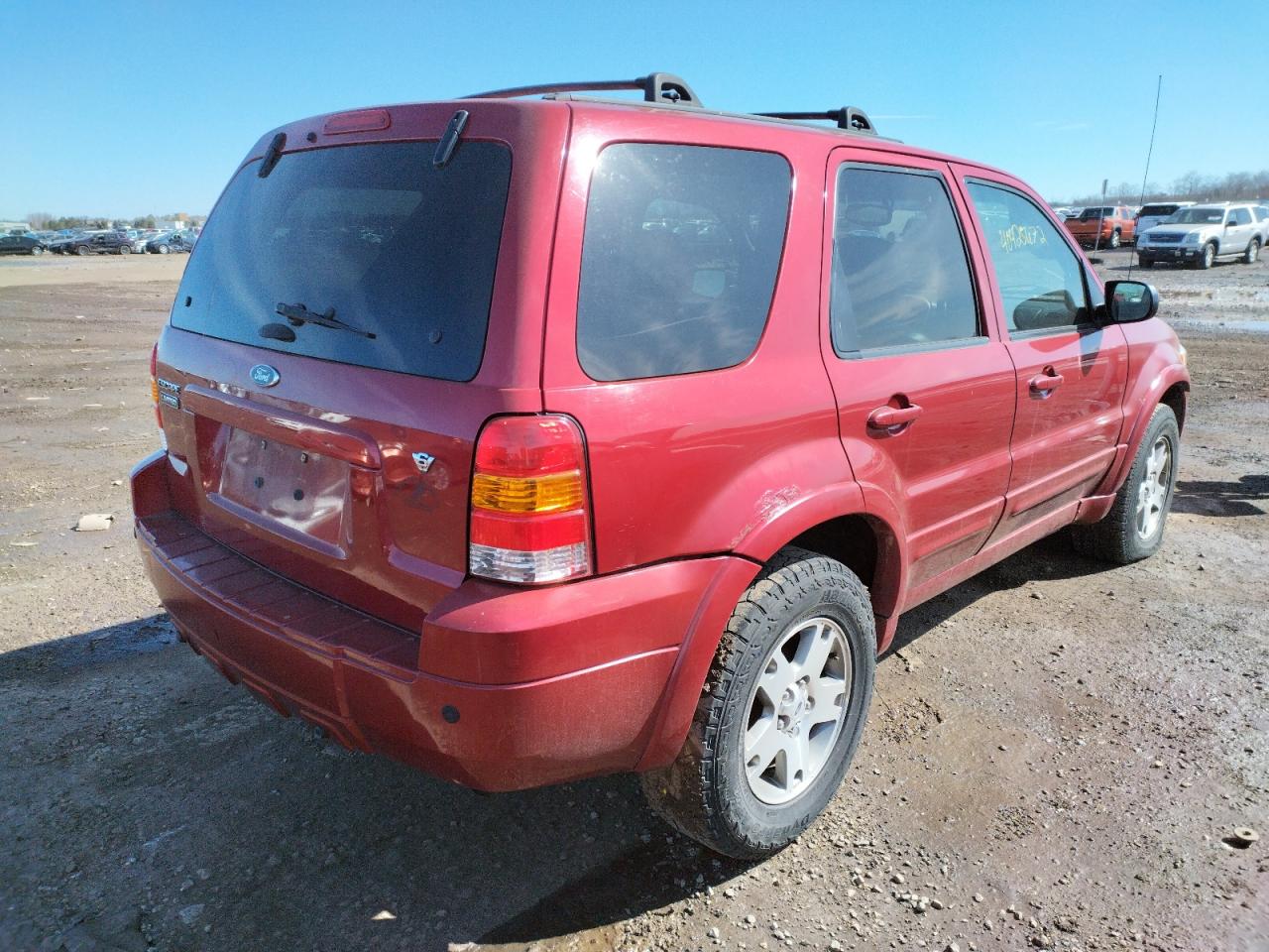 Фото 4 с аукциона – 2005 FORD ESCAPE LIM с VIN 1FMCU04115KD12680